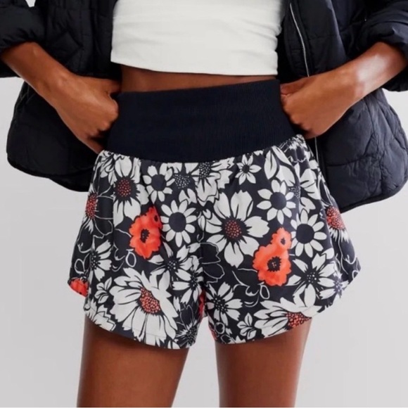 FP Movement Women's Carpe Diem Shorts NWT - Picture 3 of 7